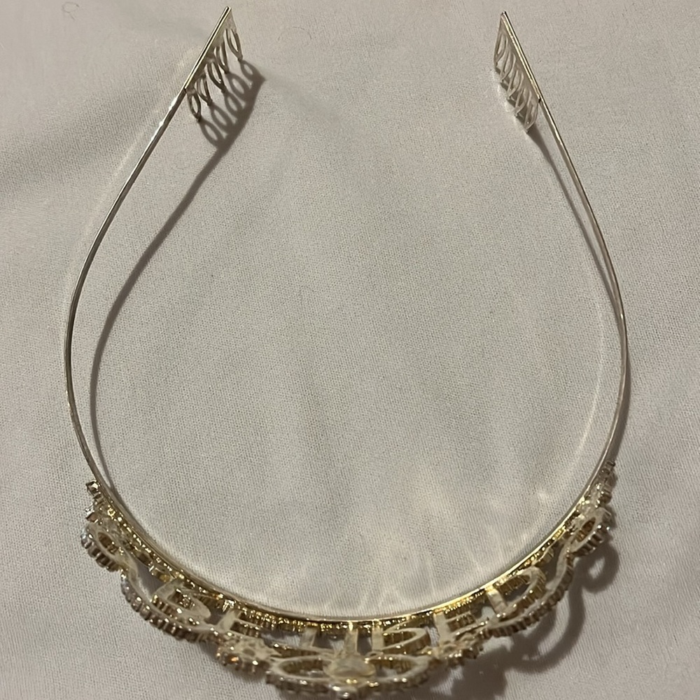 Gold Retired Tiara - Picture 10 of 16
